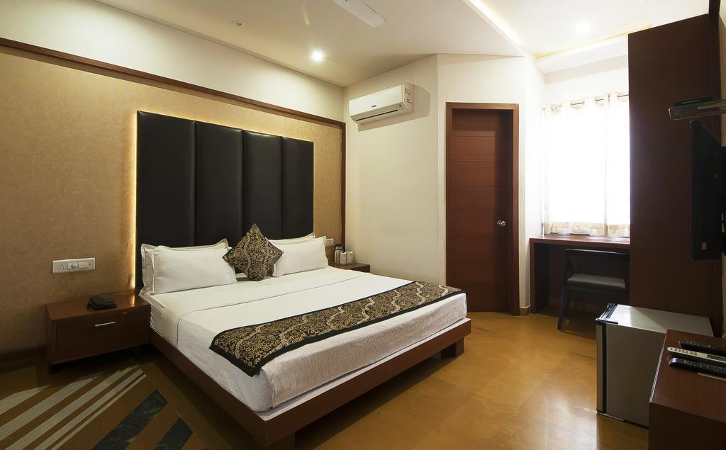 Hotel Uddhav A Family 3*