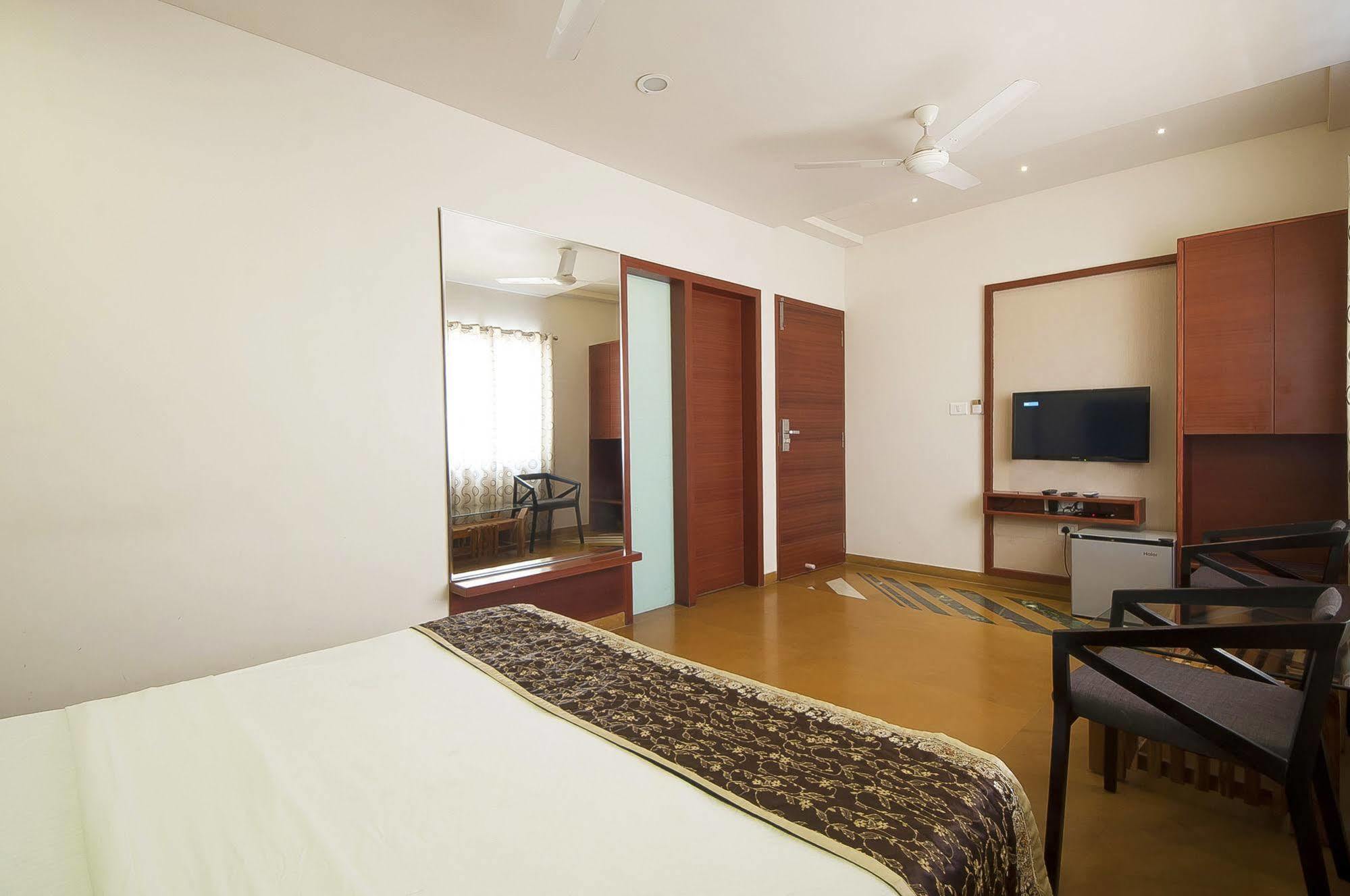 Uddhav A Family 3* Udaipur